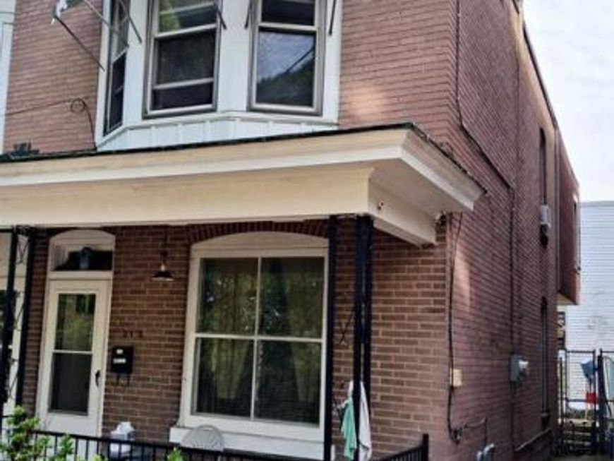 210 S 9th Street , Pottsville, PA 17901 Main Photo