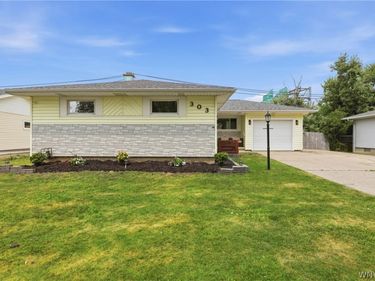 303 Woodgate Road , Tonawanda, NY 14150