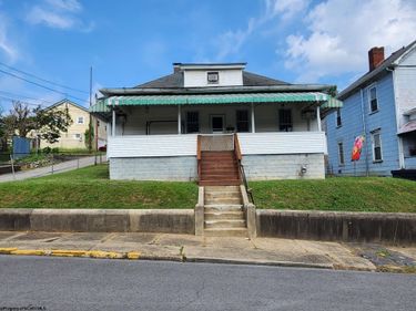 204 Duncan Avenue, Clarksburg, WV 26301