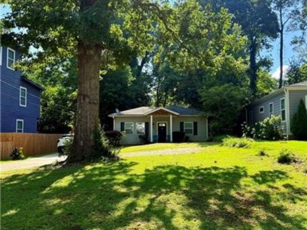 674 Parker Avenue , Decatur, GA 30032