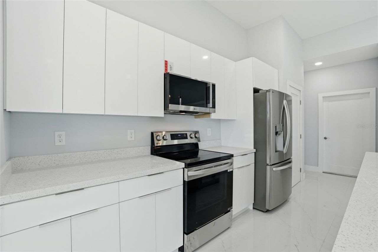 431 Palmyra Avenue , Lehigh Acres, FL 33974 Photo