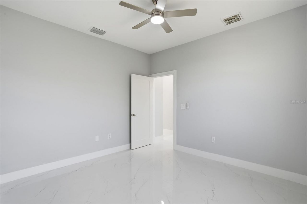 431 Palmyra Avenue , Lehigh Acres, FL 33974 Photo