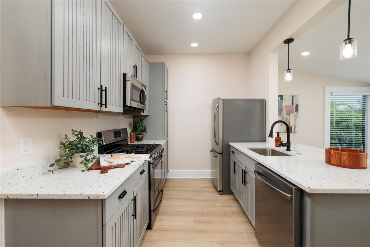 322 11th Avenue N, Saint Petersburg, FL 33701 Photo