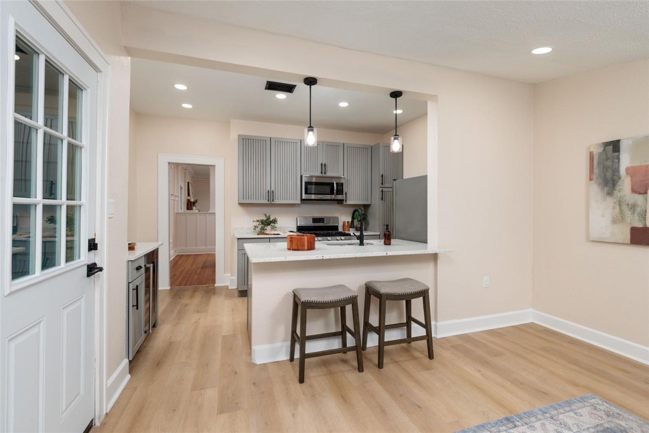 322 11th Avenue N, Saint Petersburg, FL 33701 Photo