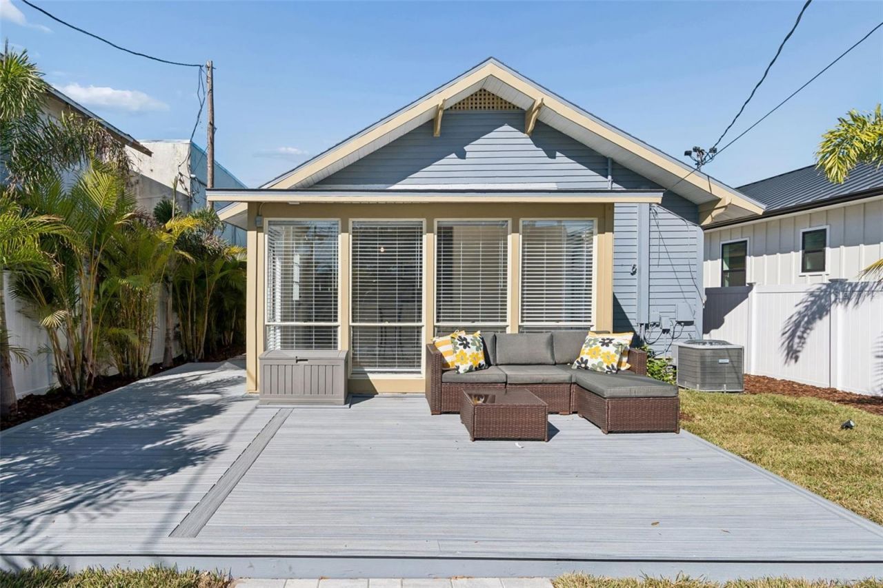 322 11th Avenue N, Saint Petersburg, FL 33701 Photo