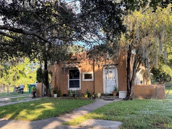 618 S Varr Avenue , Cocoa, FL 32922