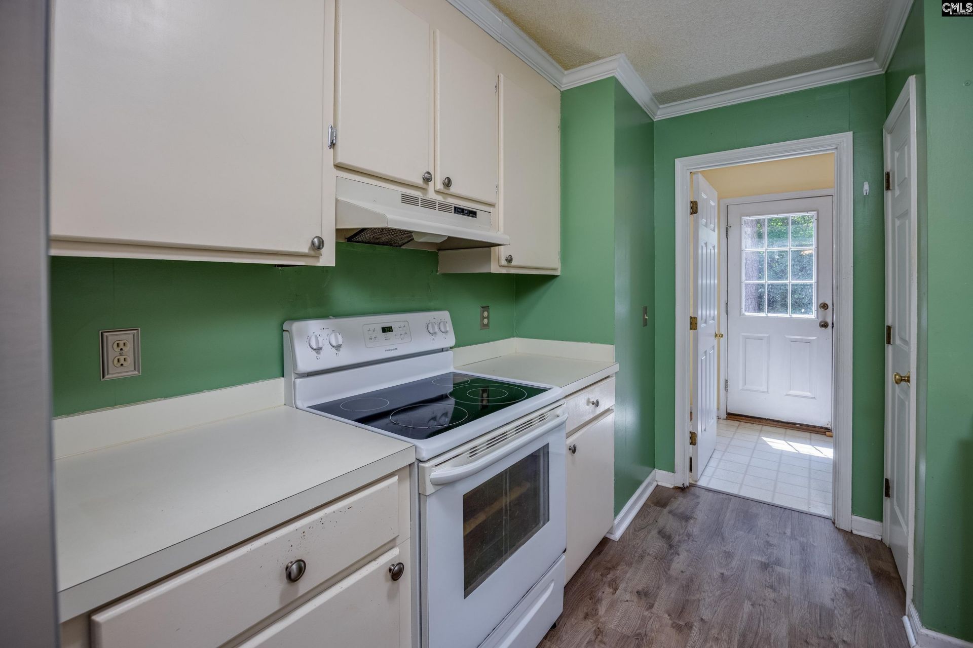 209 Brookside Lane  Photo 12