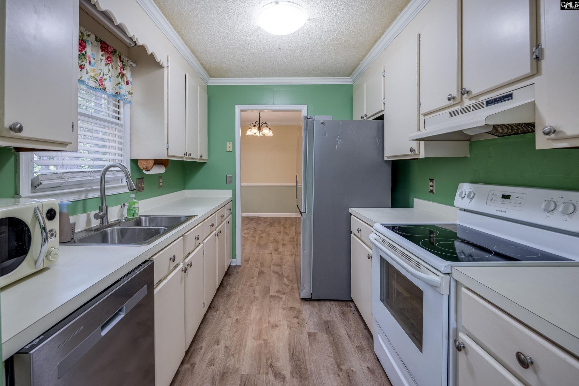 209 Brookside Lane  Photo 13