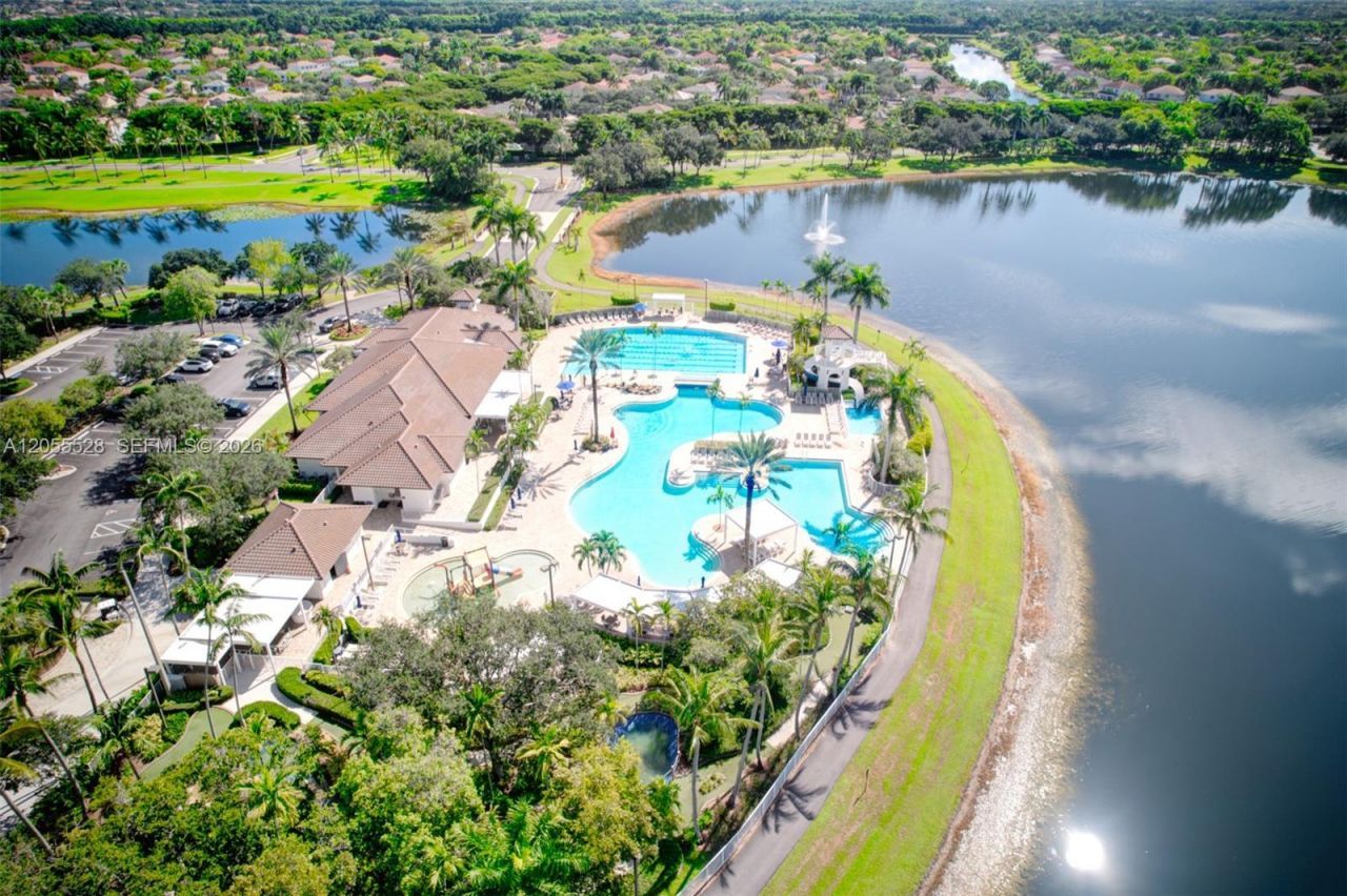462 Fishtail Ter, Weston, FL 33327 Photo