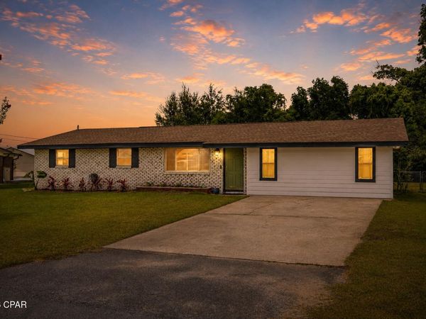 2725 Denise Drive , Panama City, FL 32405