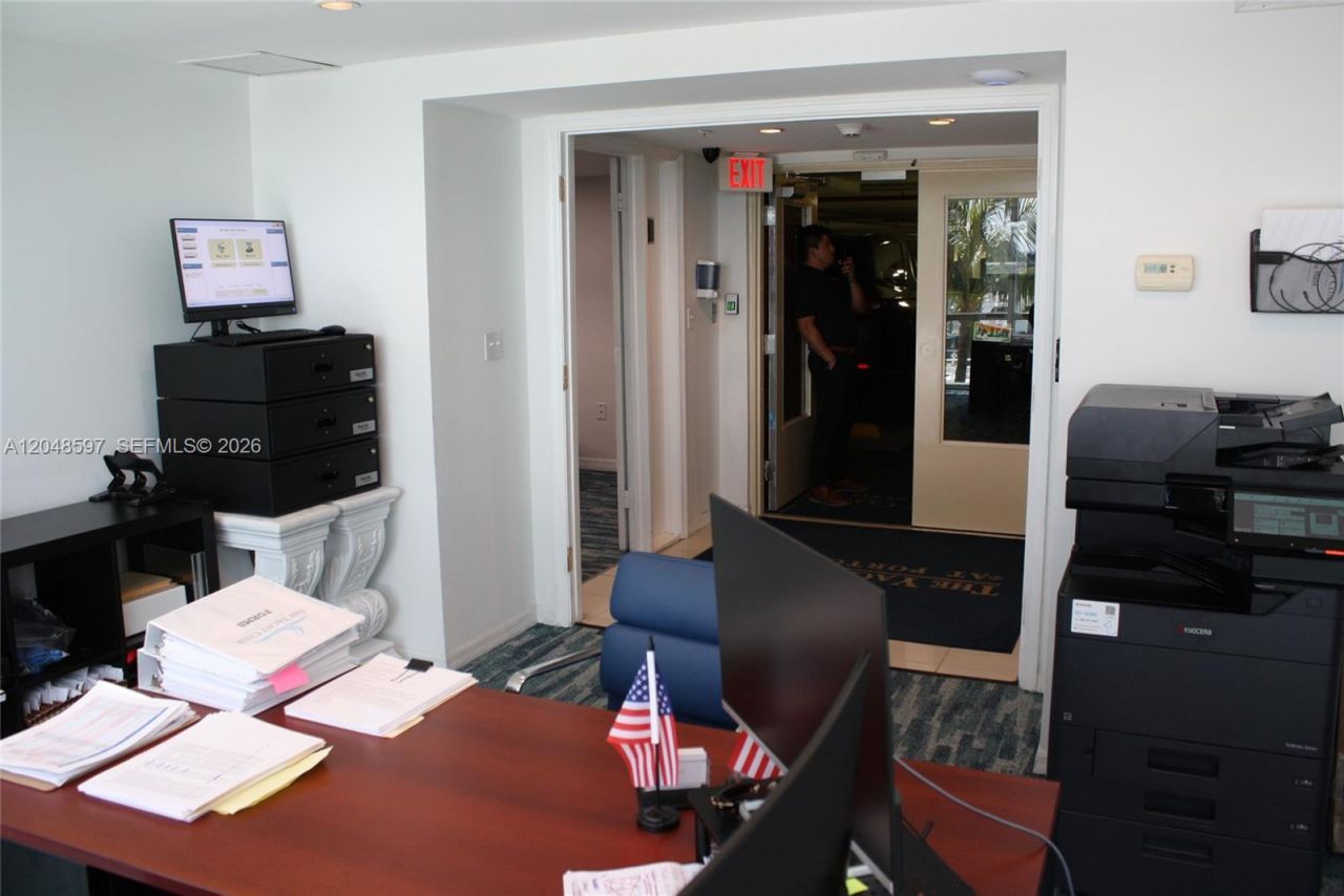 90 Alton Rd , Miami Beach, FL 33139 Photo