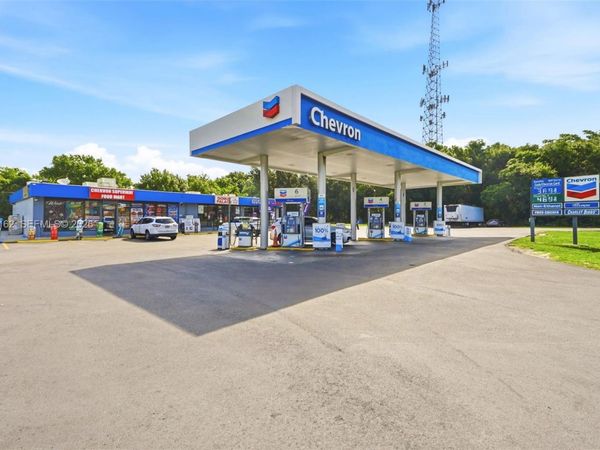 2590 RECKER HWY , Winter Haven, FL 33880