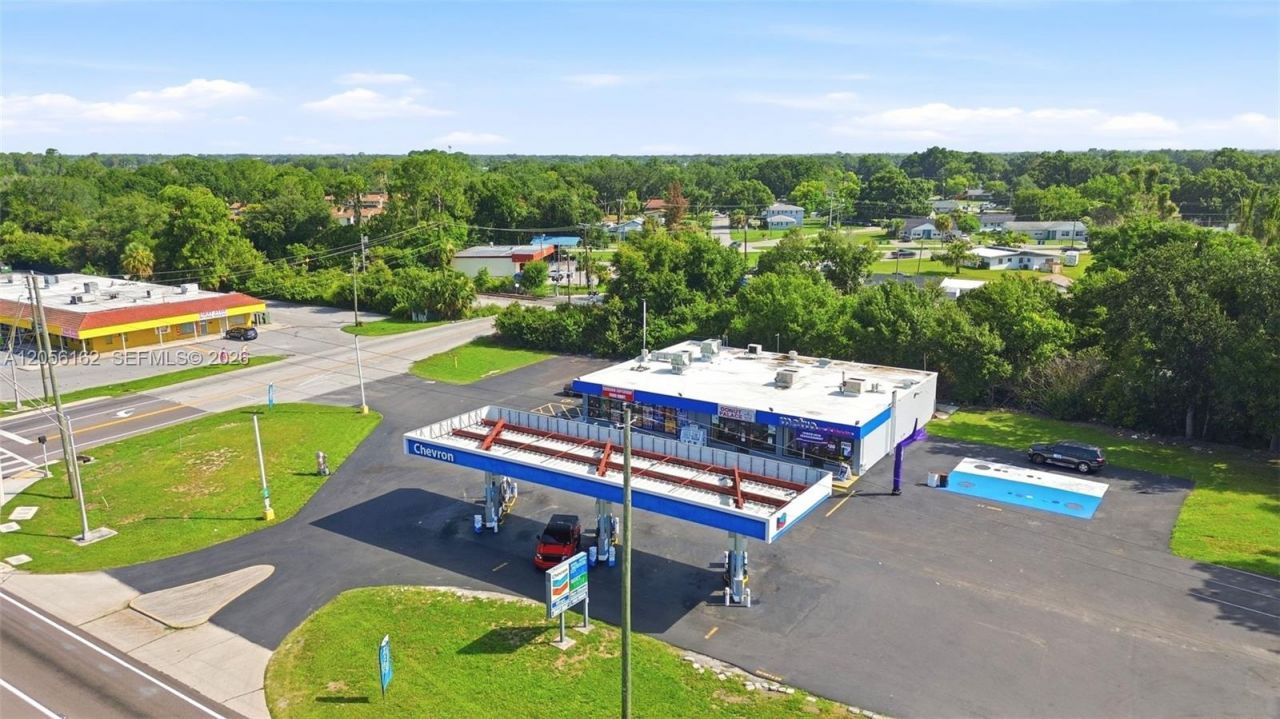2590 Recker Hwy , Winter Haven, FL 33880 Photo