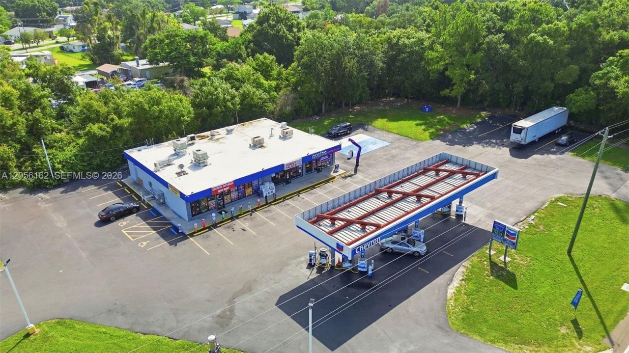 2590 Recker Hwy , Winter Haven, FL 33880 Photo