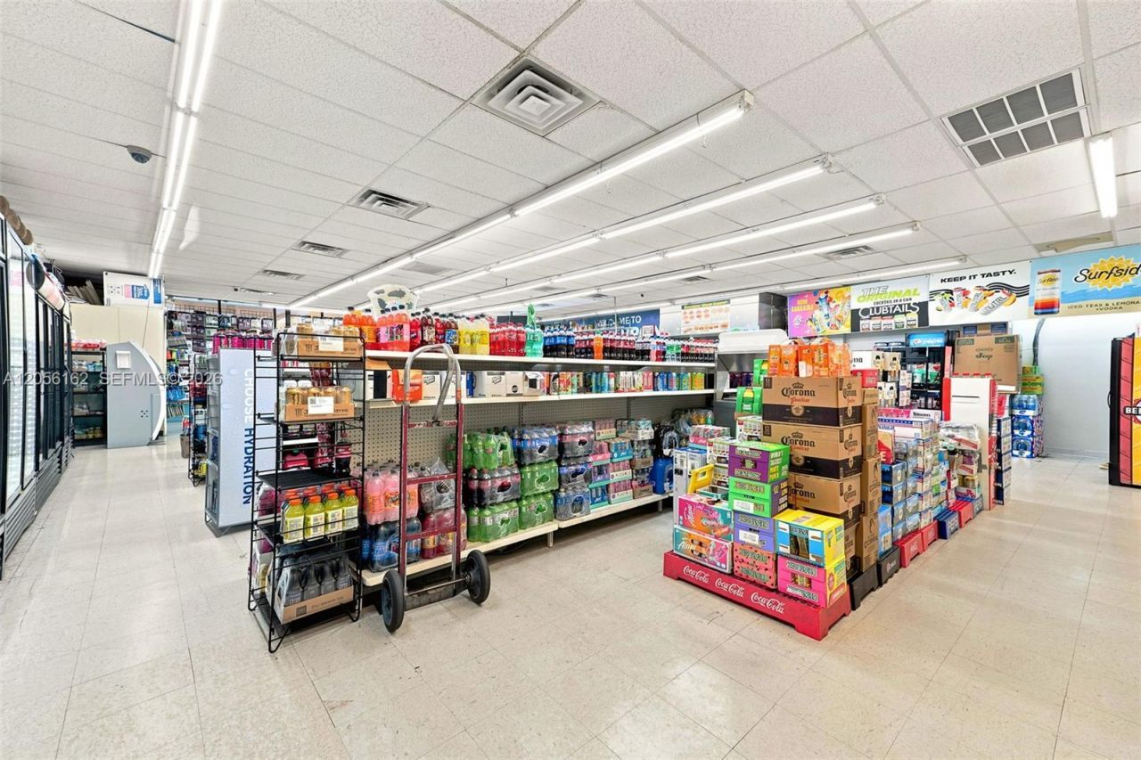 2590 Recker Hwy , Winter Haven, FL 33880 Photo