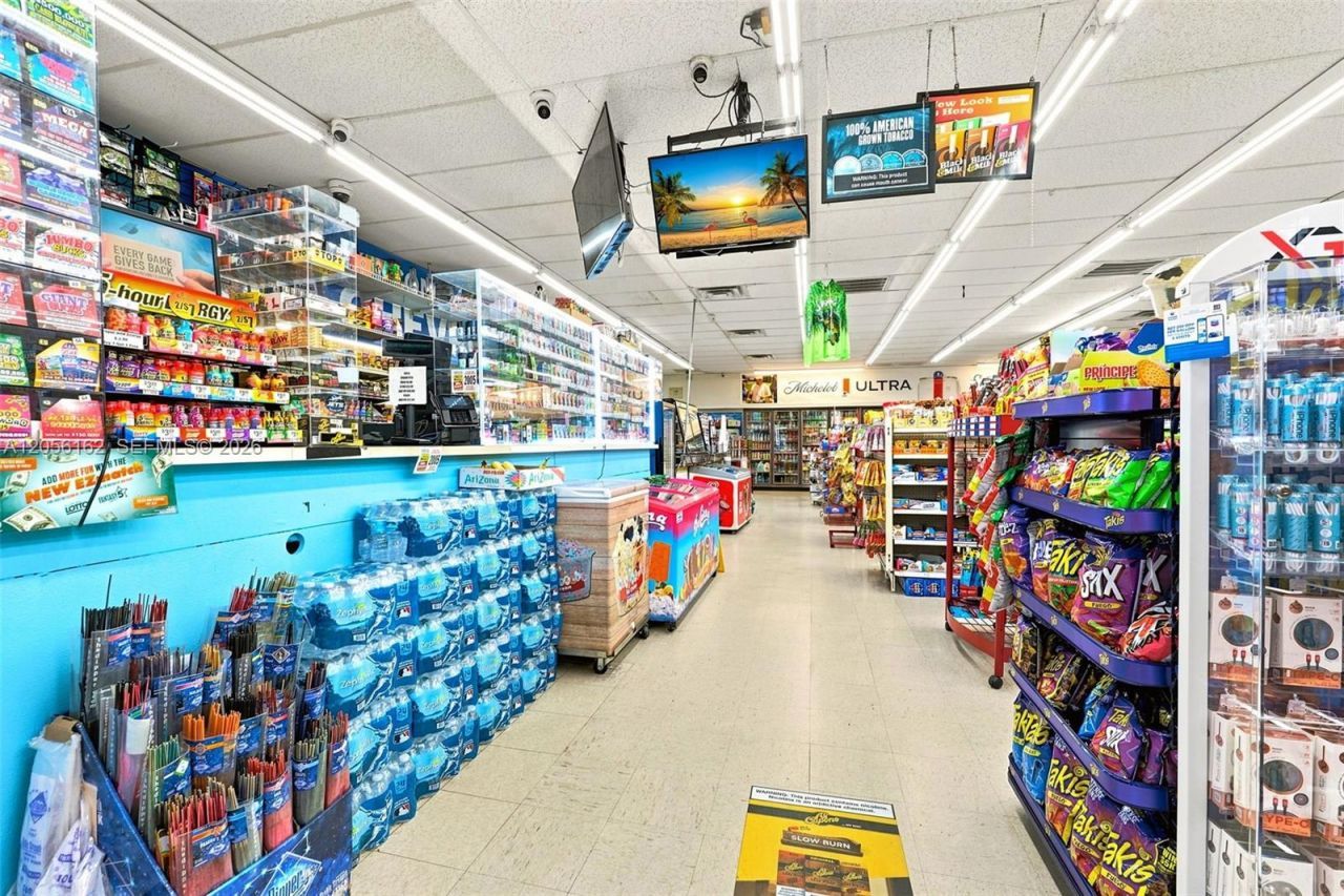 2590 Recker Hwy , Winter Haven, FL 33880 Photo