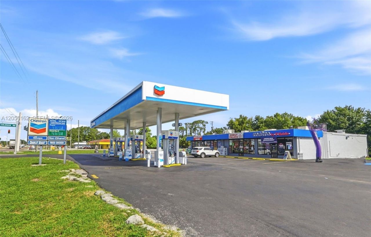 2590 Recker Hwy , Winter Haven, FL 33880 Photo