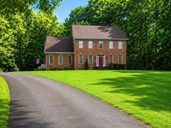 8610 LAROQUE RUN DRIVE, FREDERICKSBURG, VA 22407