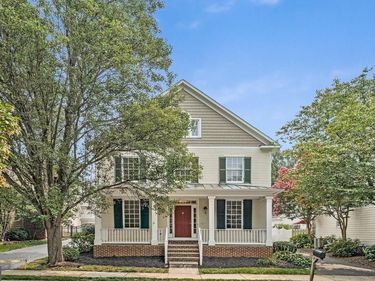 10 MEMORIAL DRIVE NW, LEESBURG, VA 20176