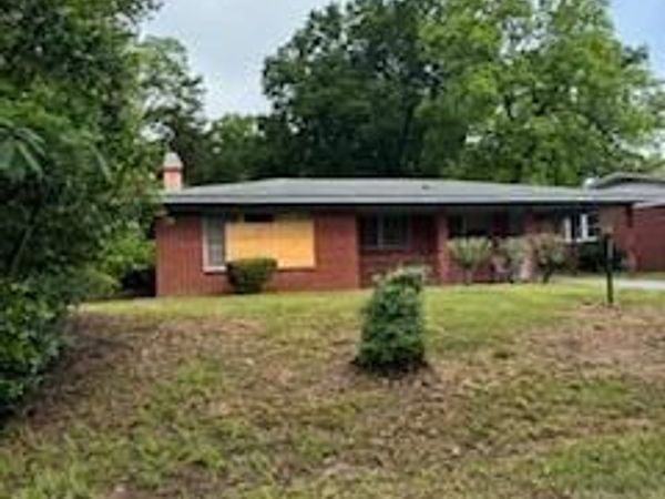 2903 36th Avenue, Meridian, MS 39307