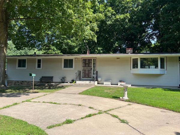 4125 Thrushwood Lane , Minnetonka, MN 55345