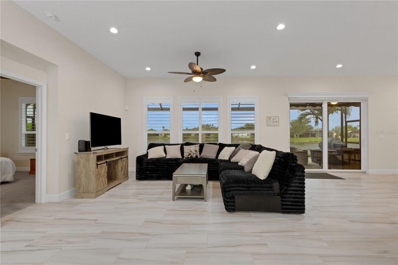5142 51st Lane W, Bradenton, FL 34210 Photo