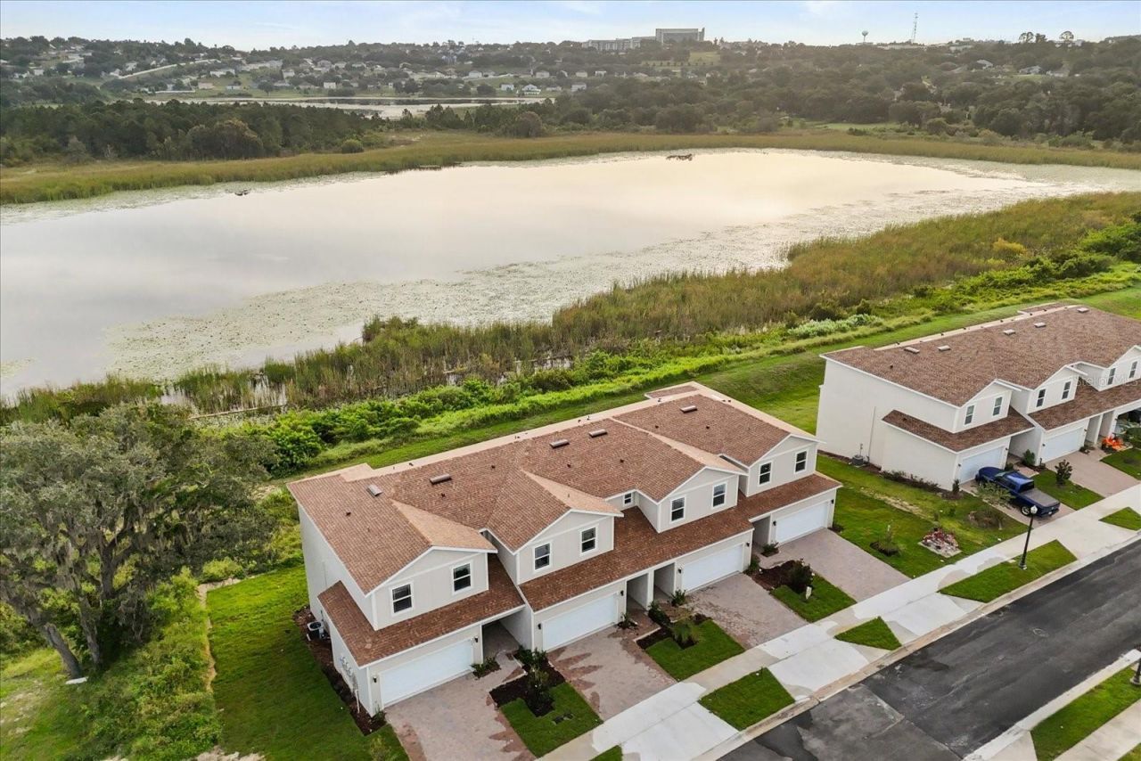 915 Lakefront Village Drive , Clermont, FL 34711 Photo