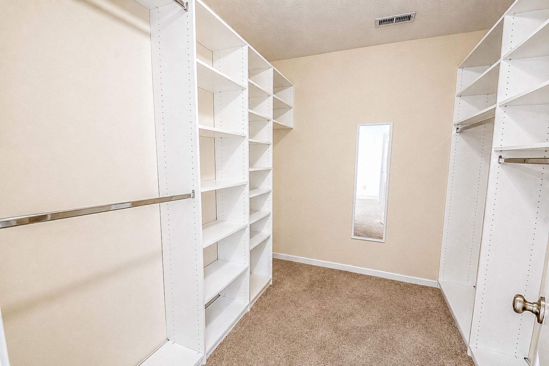 6046 Palisade Ct.  Photo 13