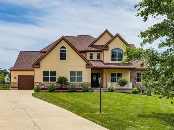 61 White Beech Court, Springboro, OH 45066