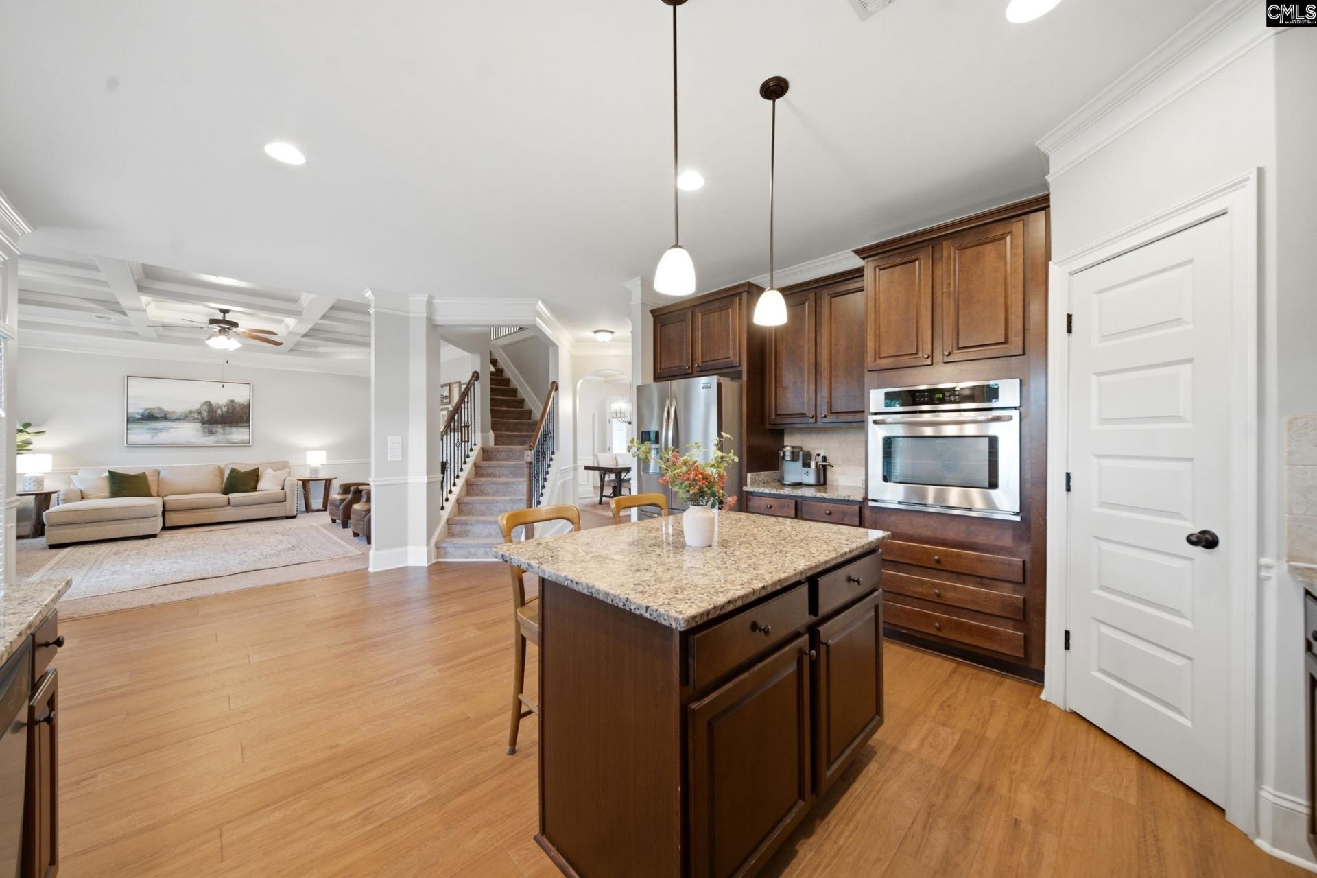 309 Grey Oaks Court Photo 13