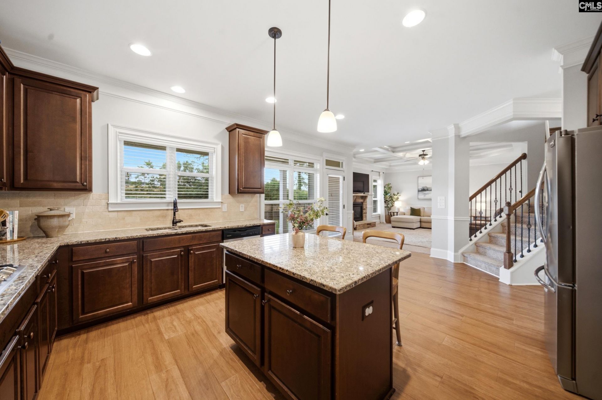309 Grey Oaks Court Photo 14