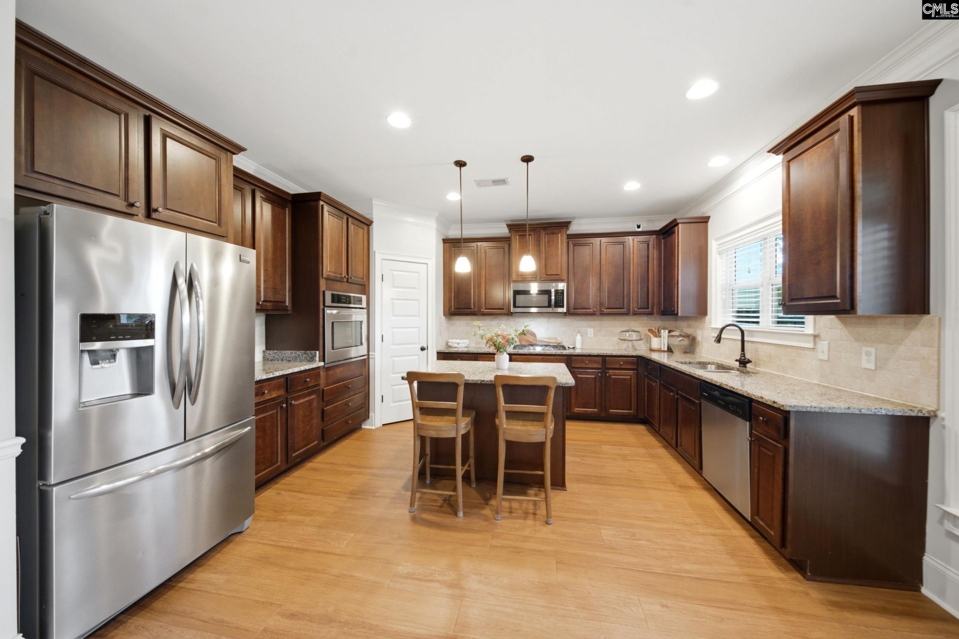 309 Grey Oaks Court Photo 16