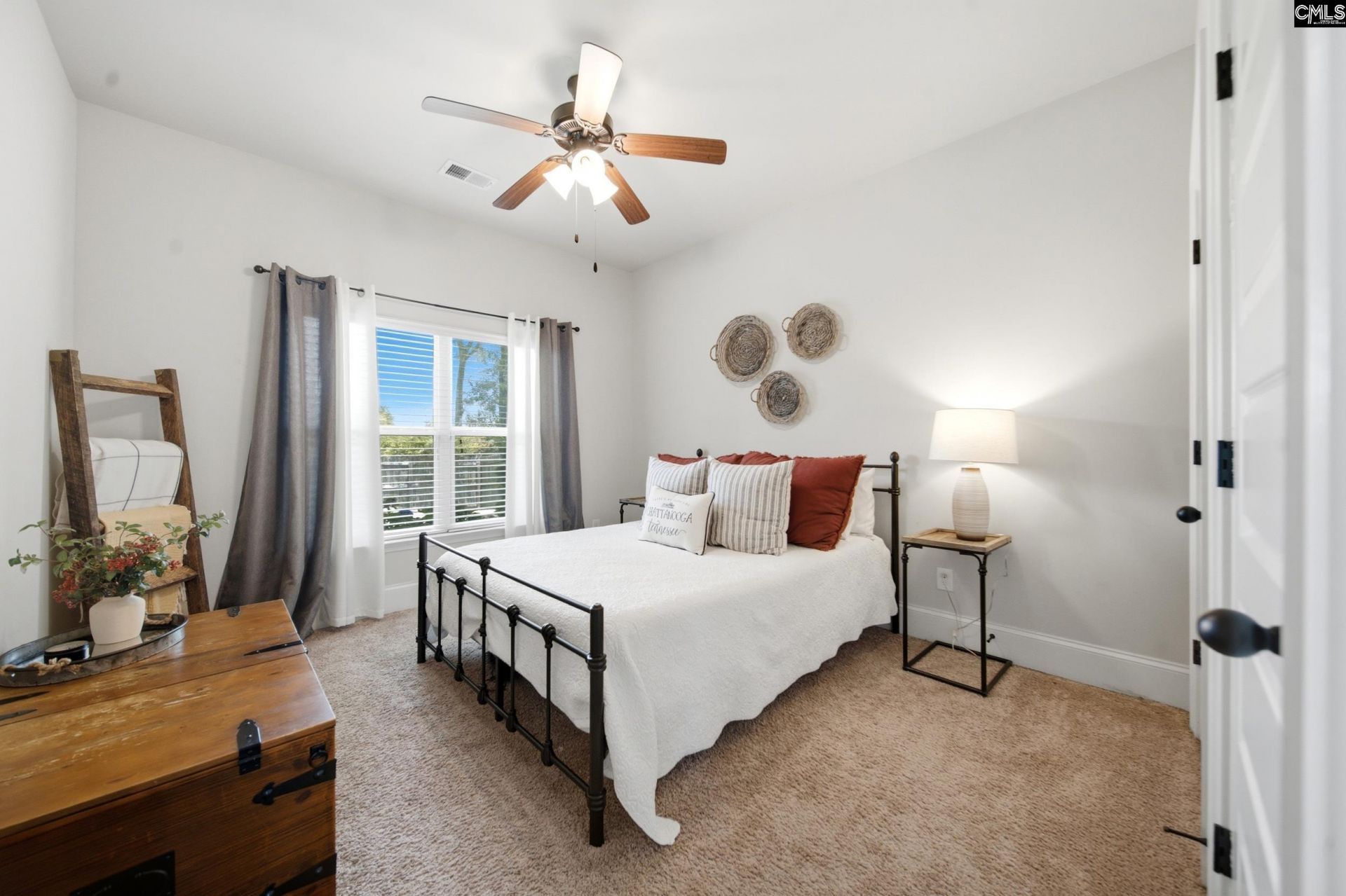 309 Grey Oaks Court Photo 17