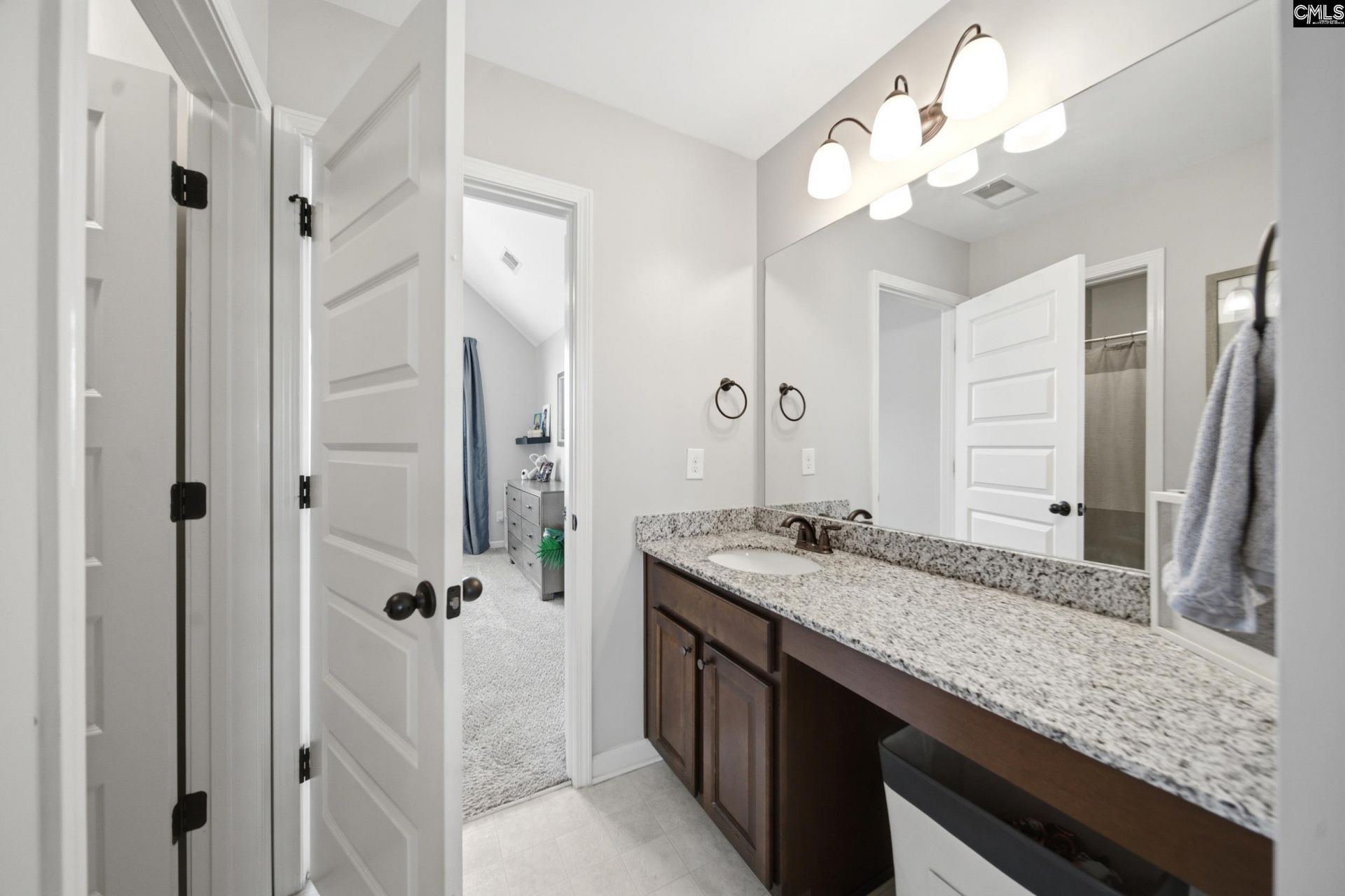 309 Grey Oaks Court Photo 25