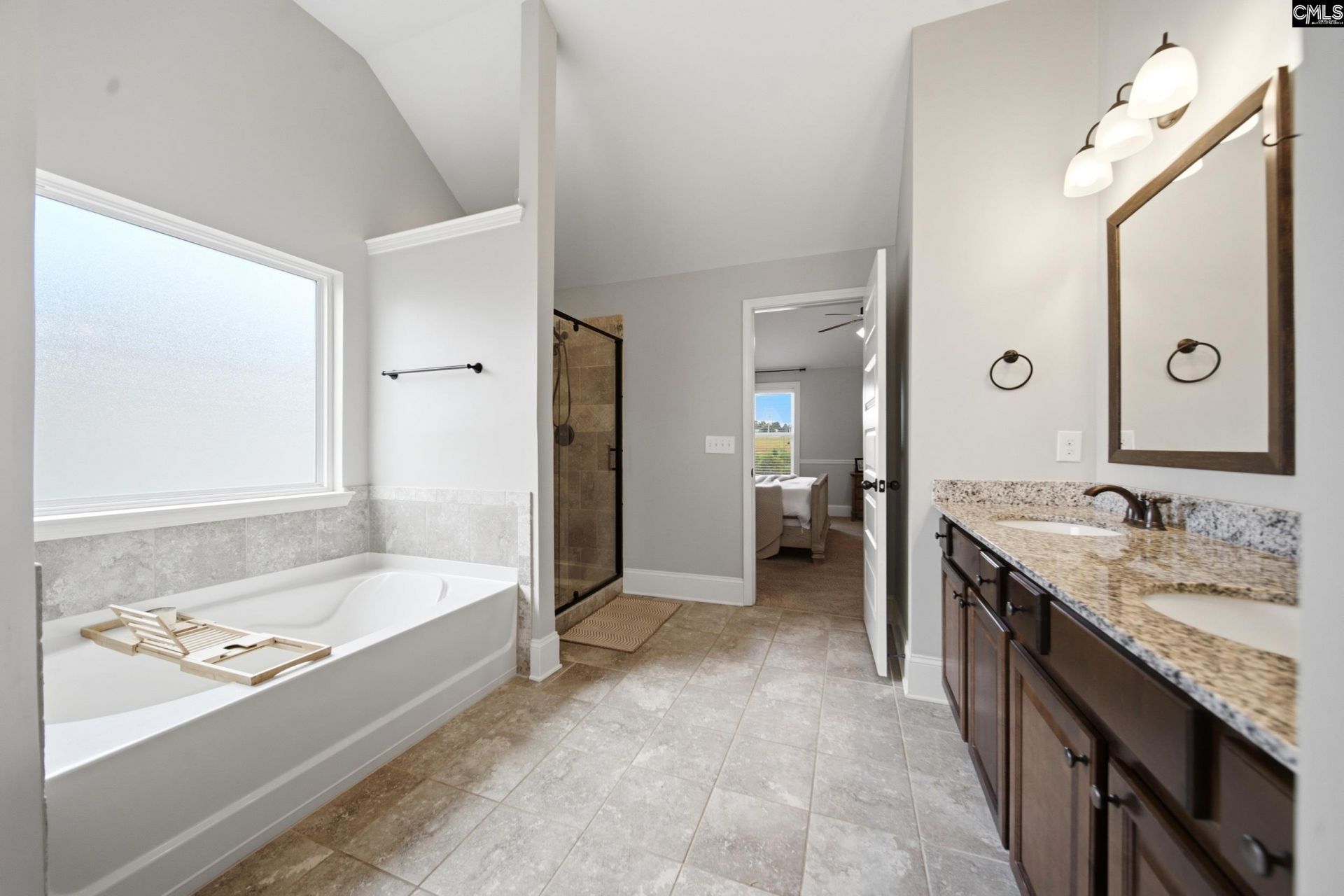 309 Grey Oaks Court Photo 36
