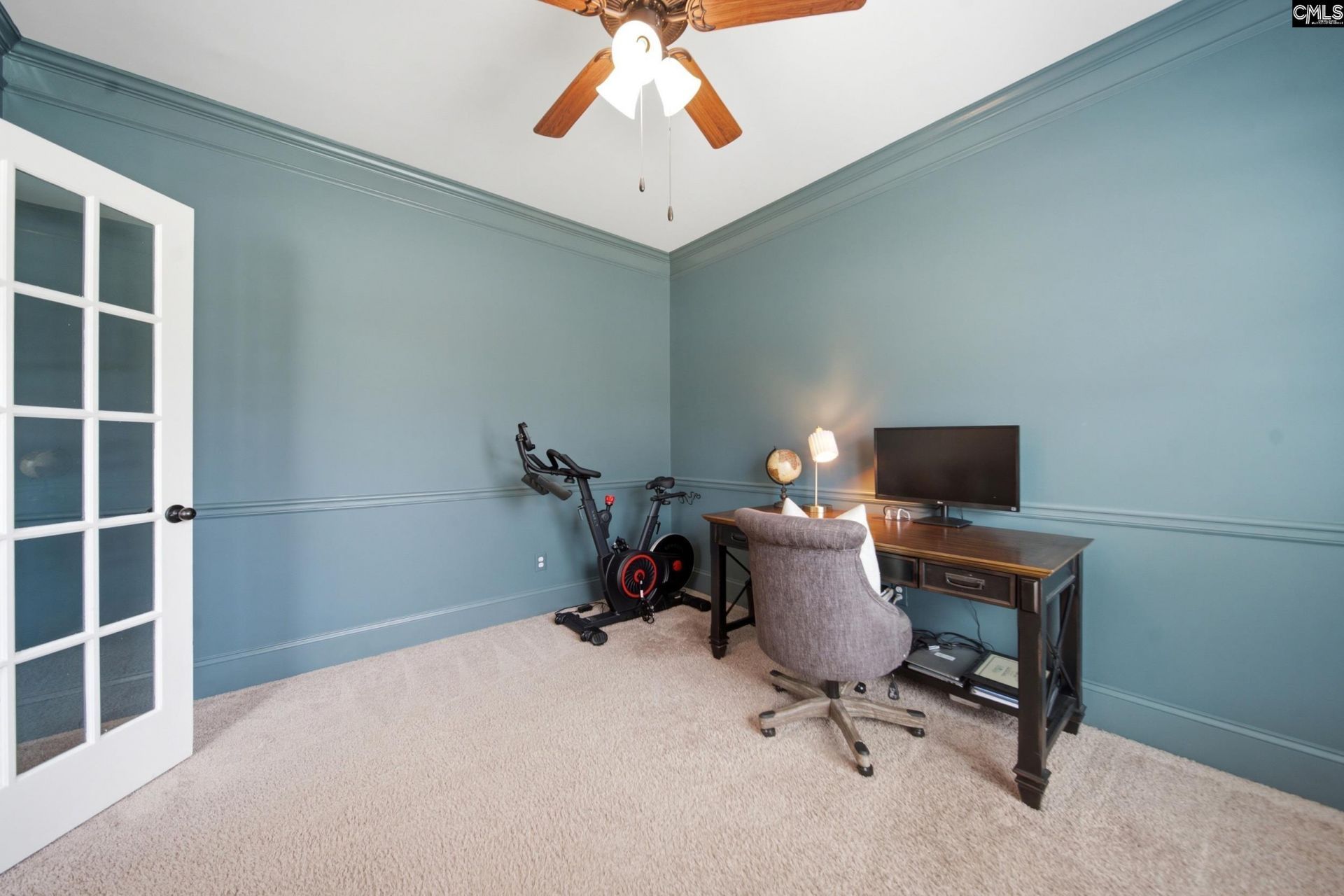 309 Grey Oaks Court Photo 6