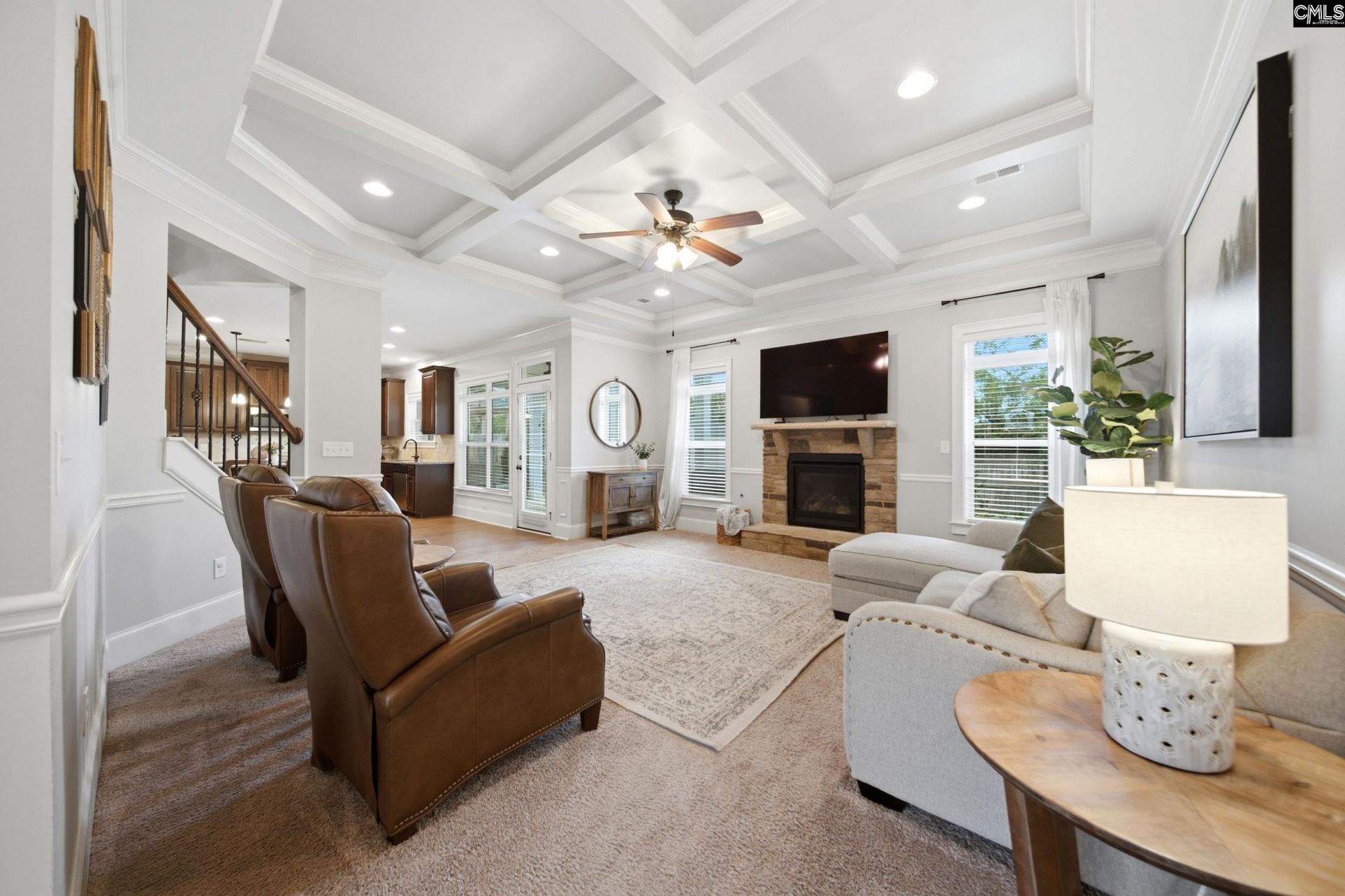 309 Grey Oaks Court Photo 9