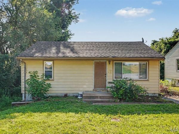 10068 Stimson Drive, St Louis, MO 63137