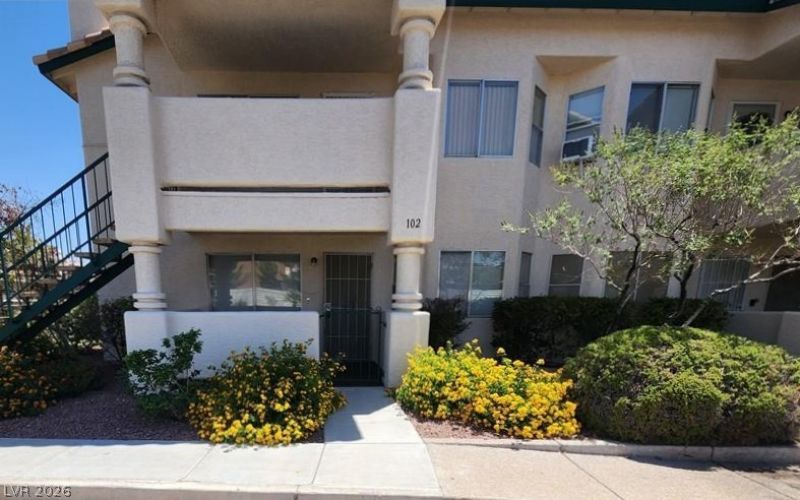 1412 Oak Rock Drive , Las Vegas, NV 89128