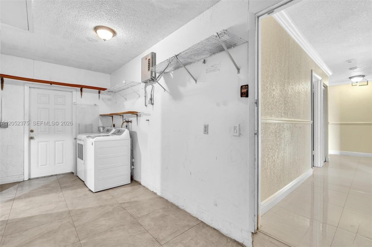 7480 NW 37th Ct, Lauderhill, FL 33319 Photo