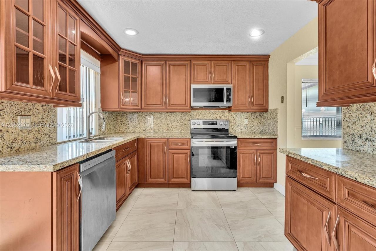7480 NW 37th Ct, Lauderhill, FL 33319 Photo