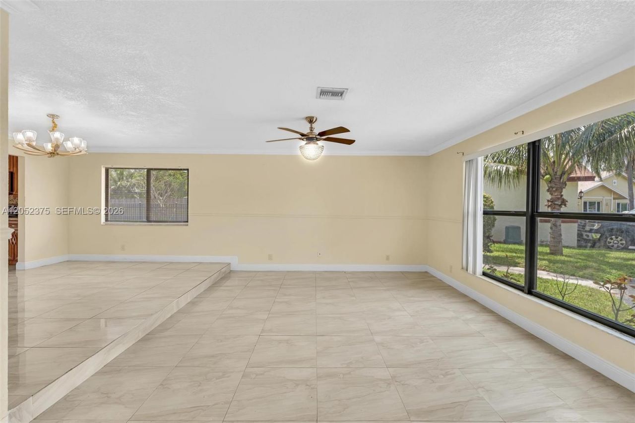 7480 NW 37th Ct, Lauderhill, FL 33319 Photo