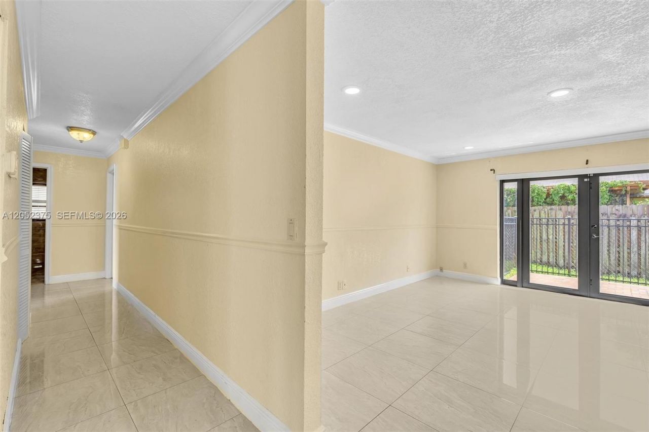 7480 NW 37th Ct, Lauderhill, FL 33319 Photo
