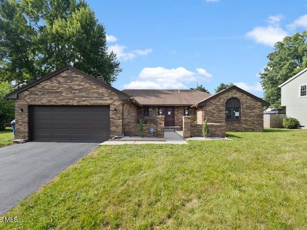 5679 Knightsbridge Drive, Toledo, OH 43614