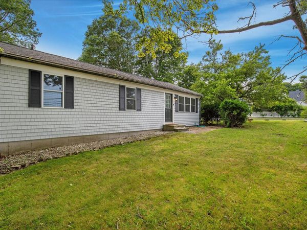 579 E Falmouth Highway , East Falmouth, MA 02536