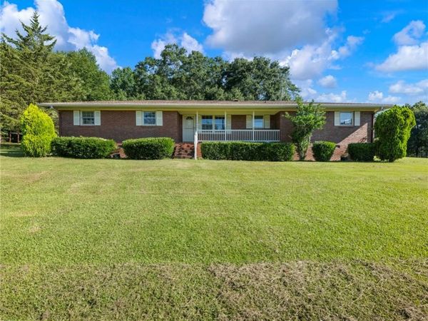 1460 John Morris Road , Maysville, GA 30558