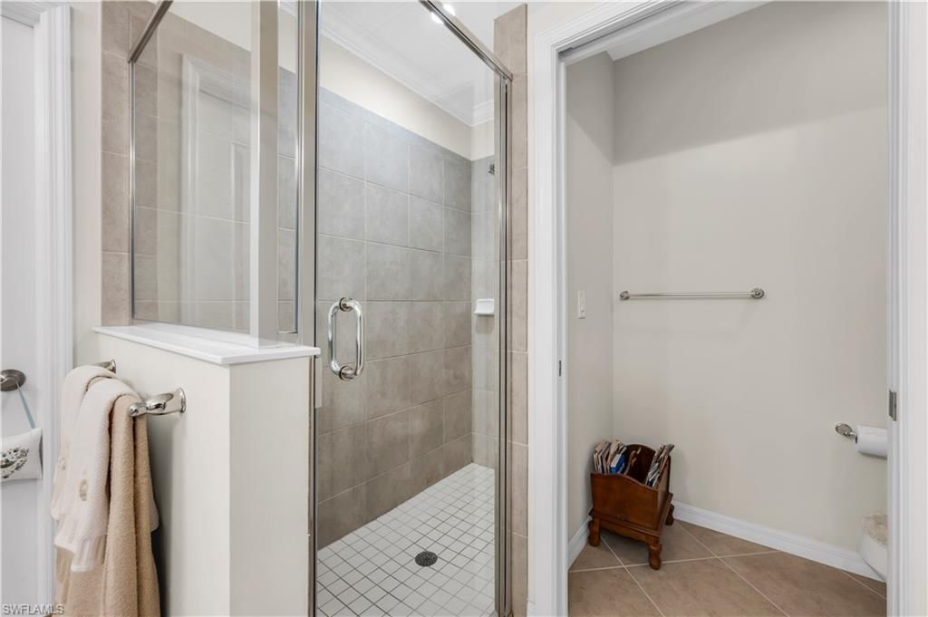 6959 Avalon Cir , Unit 1702, Naples, FL 34112 Photo