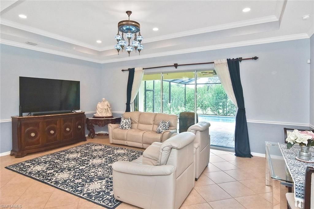 2549 Ashbury Cir, Cape Coral, FL 33991 Photo