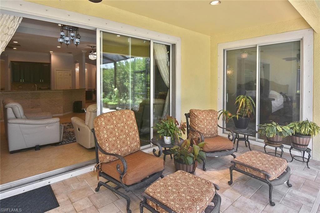 2549 Ashbury Cir, Cape Coral, FL 33991 Photo