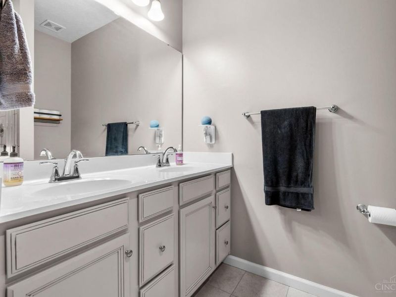 44 Wentworth Lane, Deer Park, OH 45236 Photo 39
